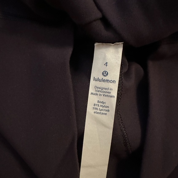 🍒 LULULEMON ALIGN LEGGINGS! 🍒 RARE COLOR - Picture 2 of 6